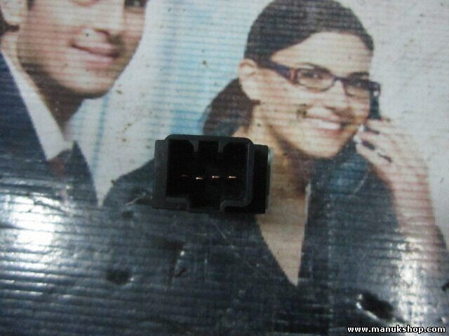 Interruptor Luneta Trasera Desempañador Ssang Yong Korando 1996-2006 864W01900 2