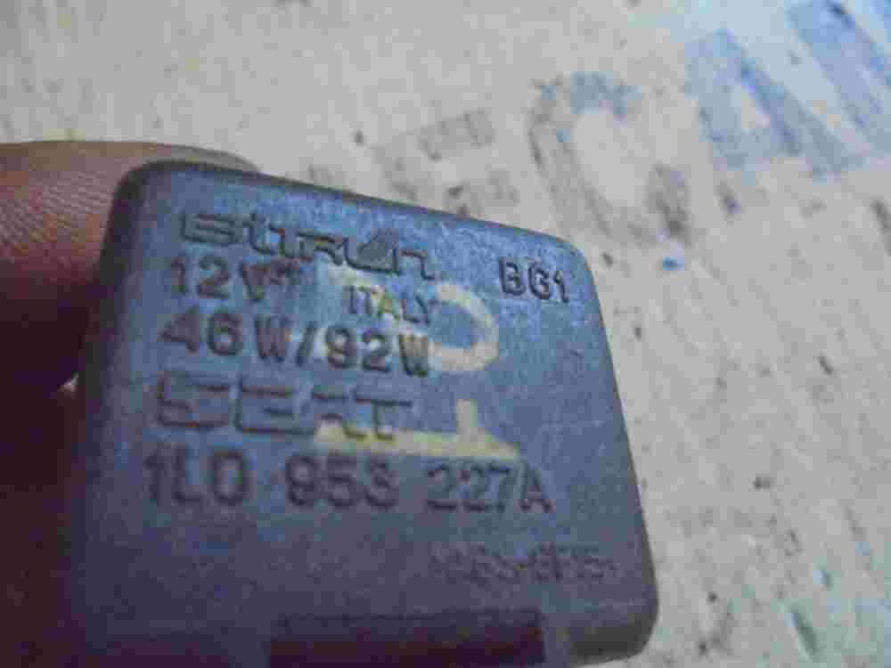 Intermitentes de relé VW Audi Seat 1L0953227A 1L0 953 227 A Nr.21 BITRON 46W/92W