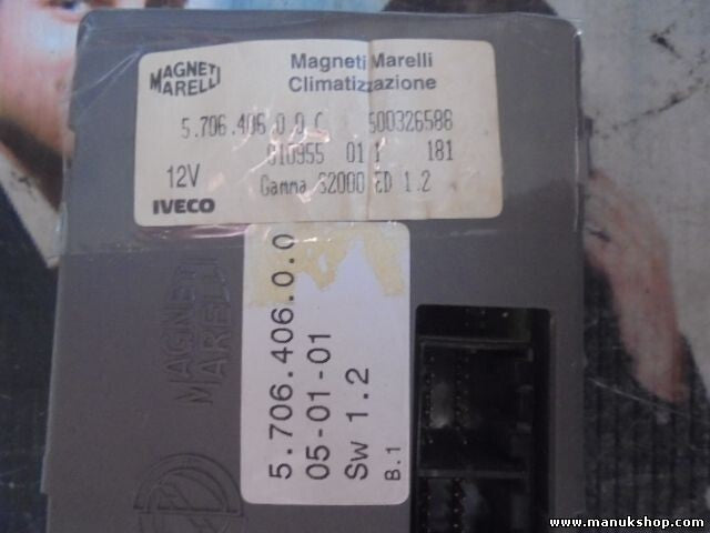 Control electrónico del aire acondicionado Iveco Daily 500326588 501300510000