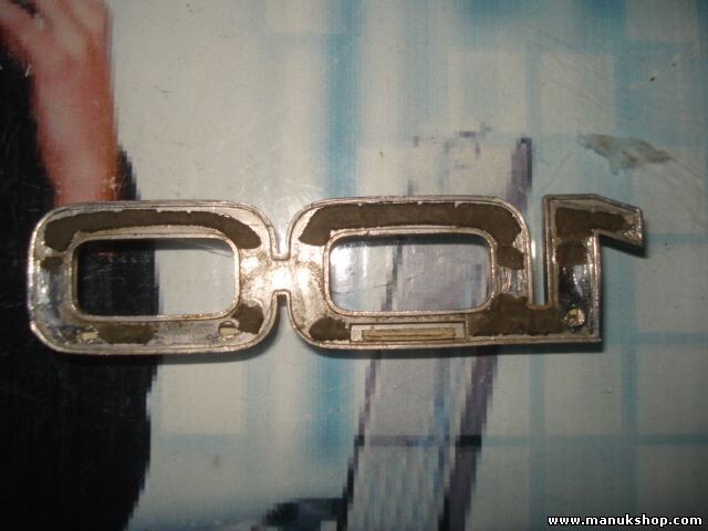 Emblema posteriore Audi 100 8,5 cm