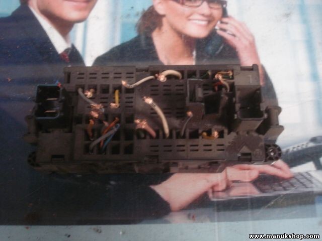 Caja de fusibles Peugeot 206 9635518180