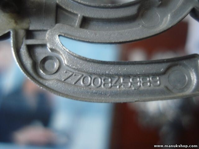 Emblema trasero Renault Megane 7700845989 19cm