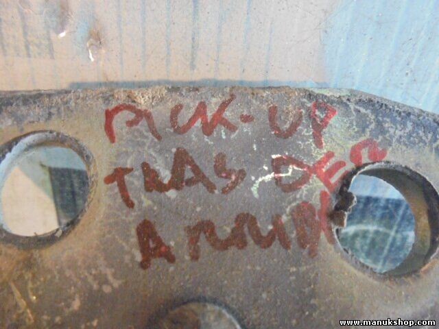 Bisagra de la puerta trasera derecha arriba Nissan Pick-up D22 88 KW, 120 PS