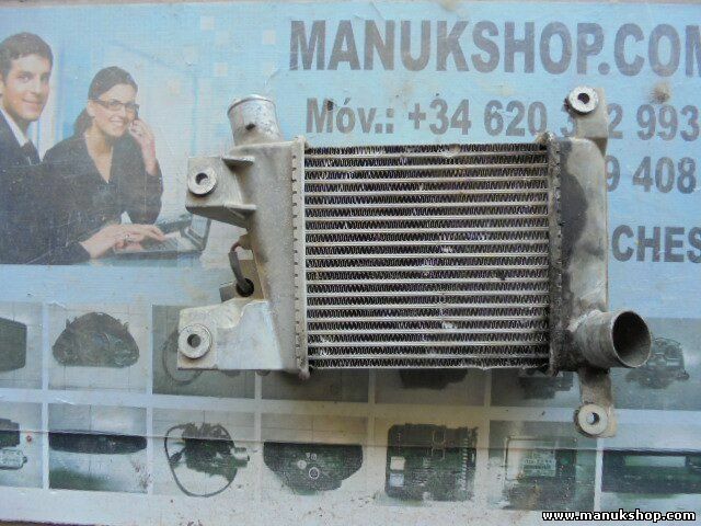 Radiador de intercooler Nissan Pick-up D22 2.5 Di 4WD 14461VK500 14461-VK500