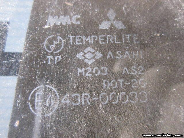 Vetro anteriore sinistro Mitsubishi Pajero Montero 43R00033 M203AS2DOT20