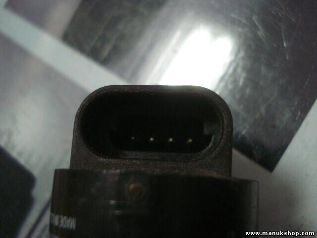 Válvula de control de velocidad de ralentí Citroen Peugeot Renault B0301 B03/01