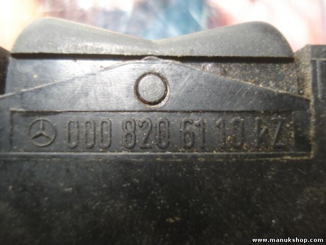 Interruptor Luneta Trasera Desempañador Mercedes Benz 0008206110KZ 0008206110