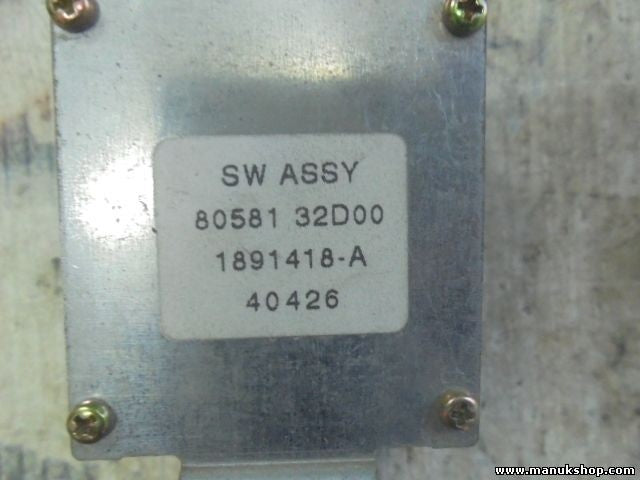 Cerradura cierre centralizado Puerta delantera izquierda Nissan 8058132D00