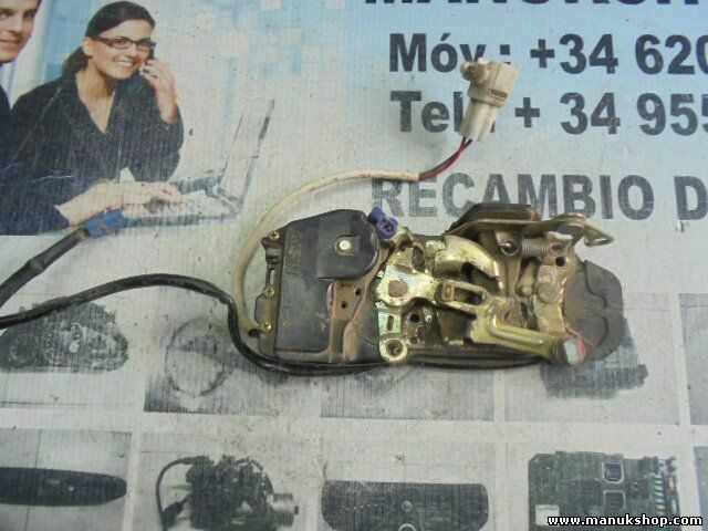 Serratura portellone posteriore Toyota Land Cruiser J-9 J9 90