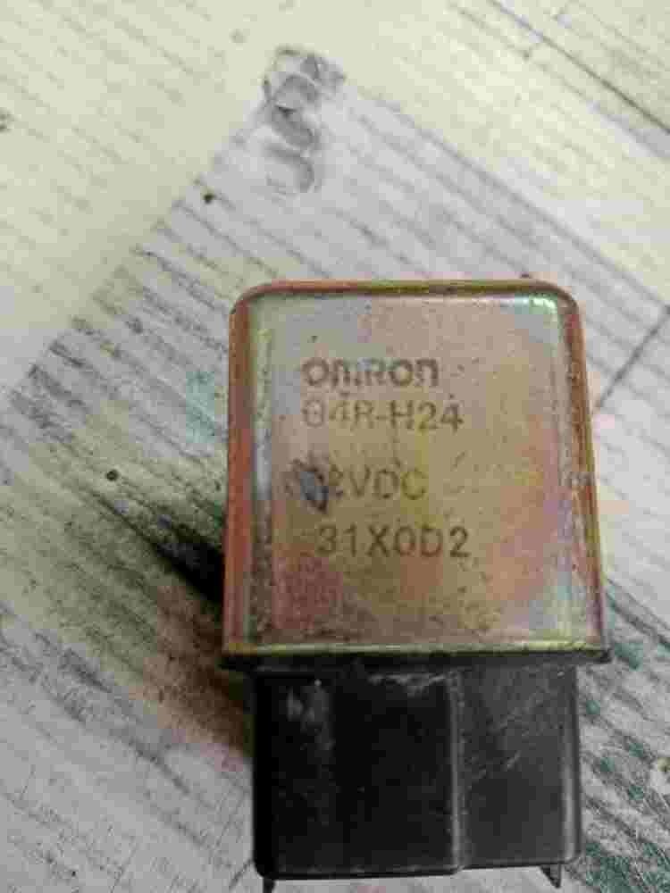 Relé de arranque Honda Yamaha Omron G4RH24 G4R-H24 12VDC 12V DC 31X0D2