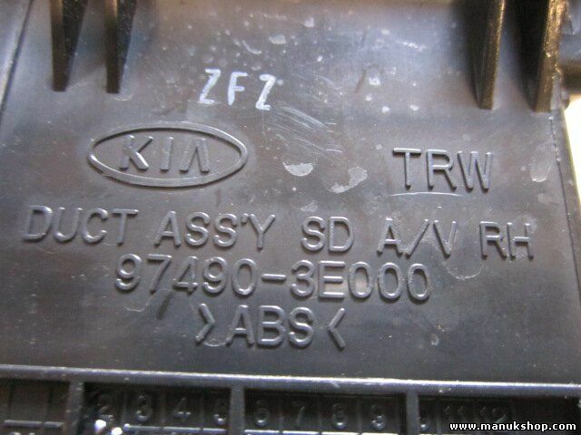 Rejilla Aireadora Kia Sorento JC 2.5 Crdi 103Kw 974903E000 97490-3E000 RH