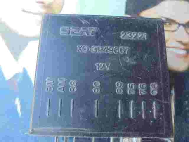 Seat 23221 XO 3949667 relè