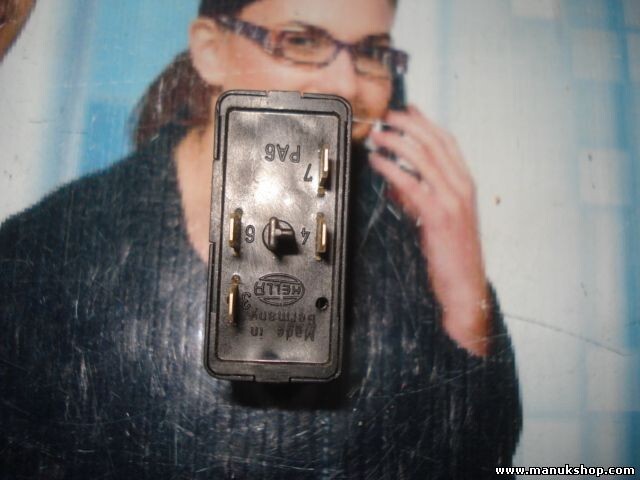 Interruptor de nivelación de faros Opel Tigra Agila A 09114998 90483063