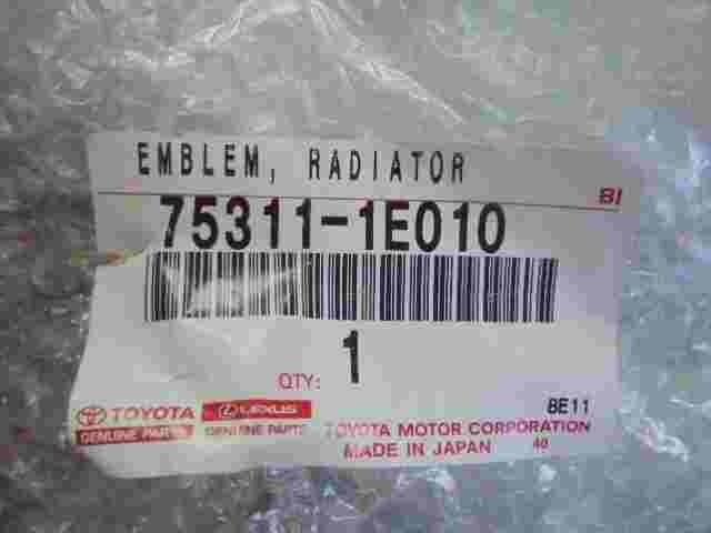 Emblema Toyota RAV 4 Corolla E110 E11 753111E010 75311-1E010