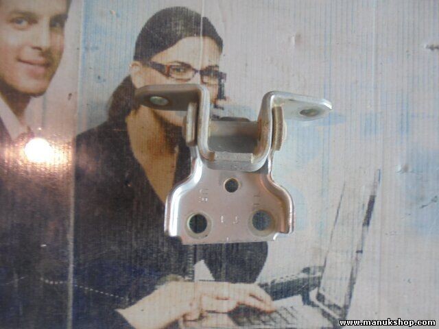 Bisagra de la puerta trasera izquierda abajo Suzuki Grand Vitara FT 1998/03-2005