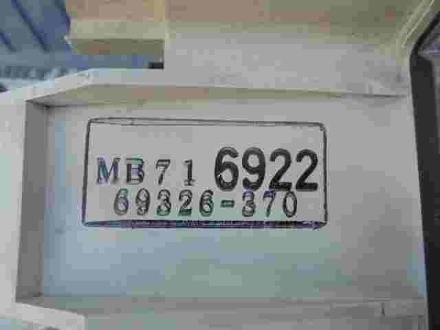 Cuadro de instrumentos Mitsubishi Pajero Montero Sport MB716922 69326370