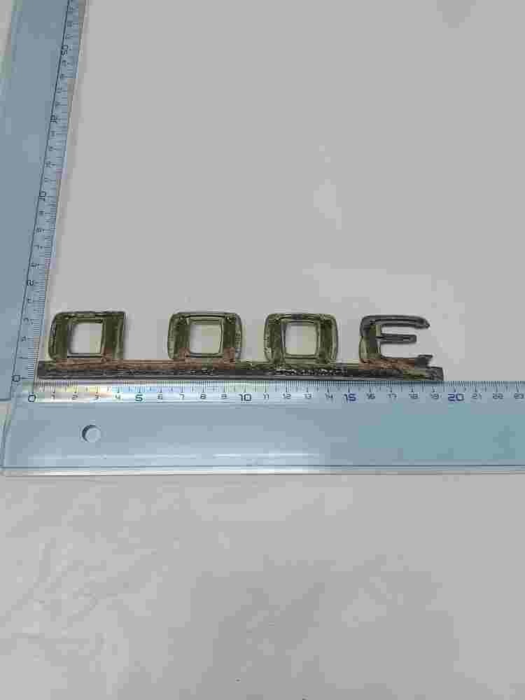 Emblema Mercedes-Benz W123 300 D 19.5cm. 1238170915