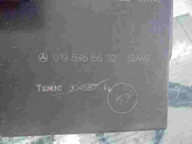 Centralita Central eléctrica Mercedes-Benz W210 E SAM 0195455632 EMIC 304587 K7