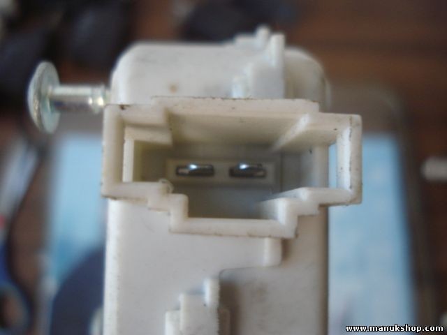 Cerradura depuerta de combustible Skoda Octavia VW 3B0810773B 3B0959782