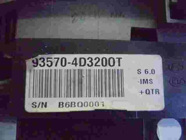 mando botonera elevalunas Kia Carnival 935704D3200T 93570-4D3200T 93570 4D3200T