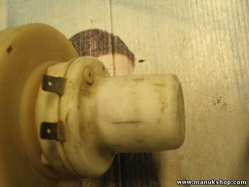 Bomba limpia parabrisas limpiaparabrisas Lada Niva 23009211025200