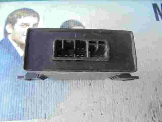 Unidad de control del inmovilizador Iveco Daily E III 41221184 BOSCH F005V00333