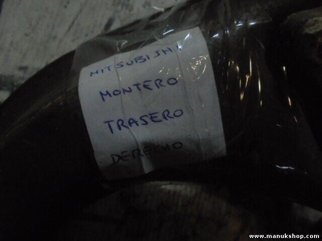 Brazo de suspensión trasero derecho Mitsubishi Pajero 81 KW, 110 PS MR296096