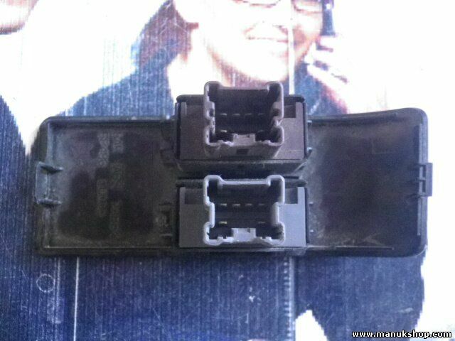 Asiento interruptor del calentador Nissan X-Trail T30 68486EQ000 68486 EQ000