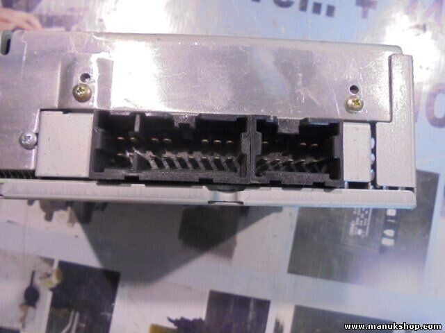 Radio CD AM FM Nissan Navara Pathfinder 28185EB320 28185-EB320 PN-265N PN265N