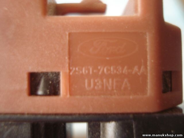 Cambie el conmutador de pedal de embrague Ford Fiesta IV 1.4 TDCI 2S6T7C534AA