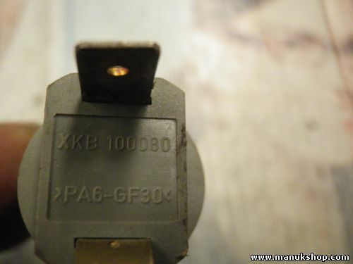 Interruptor de la luz de freno Land Rover Freelander XKB100080 PA6GF30 PA6-GF30