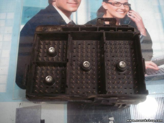 Caja de fusibles Kia Shuma 15337676