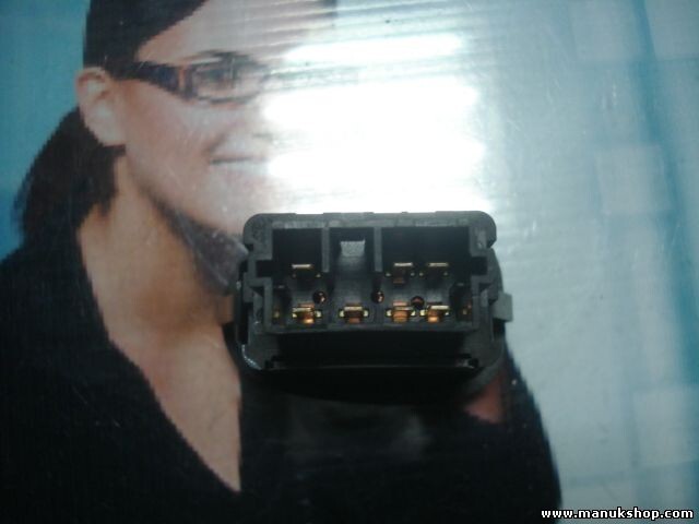 mando botonera elevalunas Citroen C2 C3 Peugeot 406 25943 DAV PA66GF30