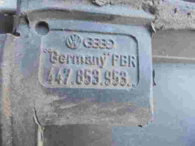 Moldura de puerta delantera izquierda Audi 100 С3 Quattro 200 447853953