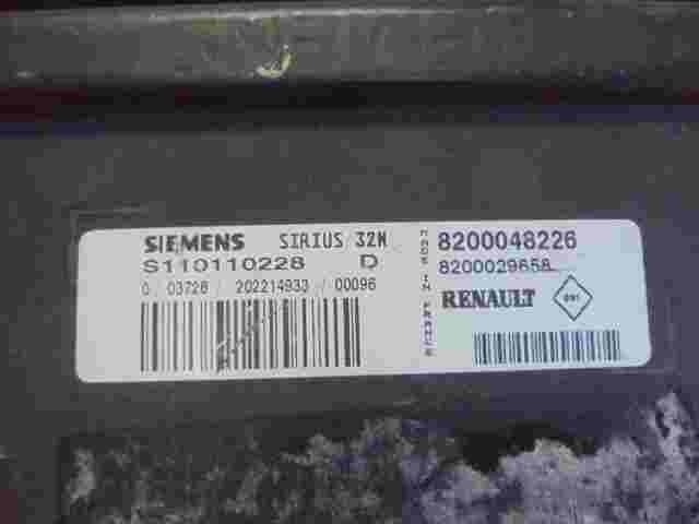 Centralita Renault Scenic 8200048226 8200029658 SIEMENS SIRIUS 32N S110110228D