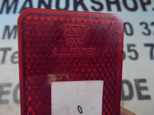 Reflector trasero Mitsubishi 023553 E113553 E11 3553 LEPEREI L.E.PEREI