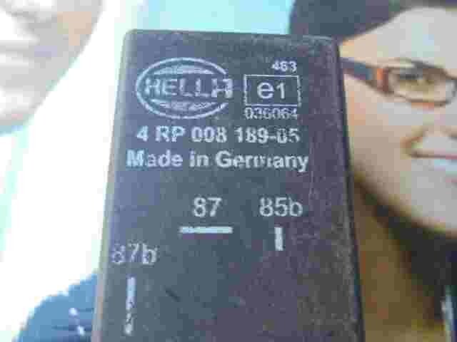 Relé Opel HELLA 4RP00818905 4 RP 008 189-05