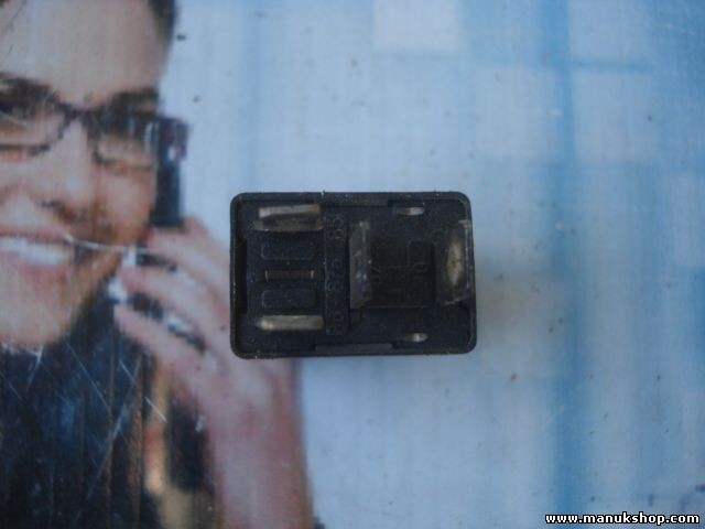 Relé Alfa Romeo Fiat Punto Lancia BITRON 7676504 B047 232001