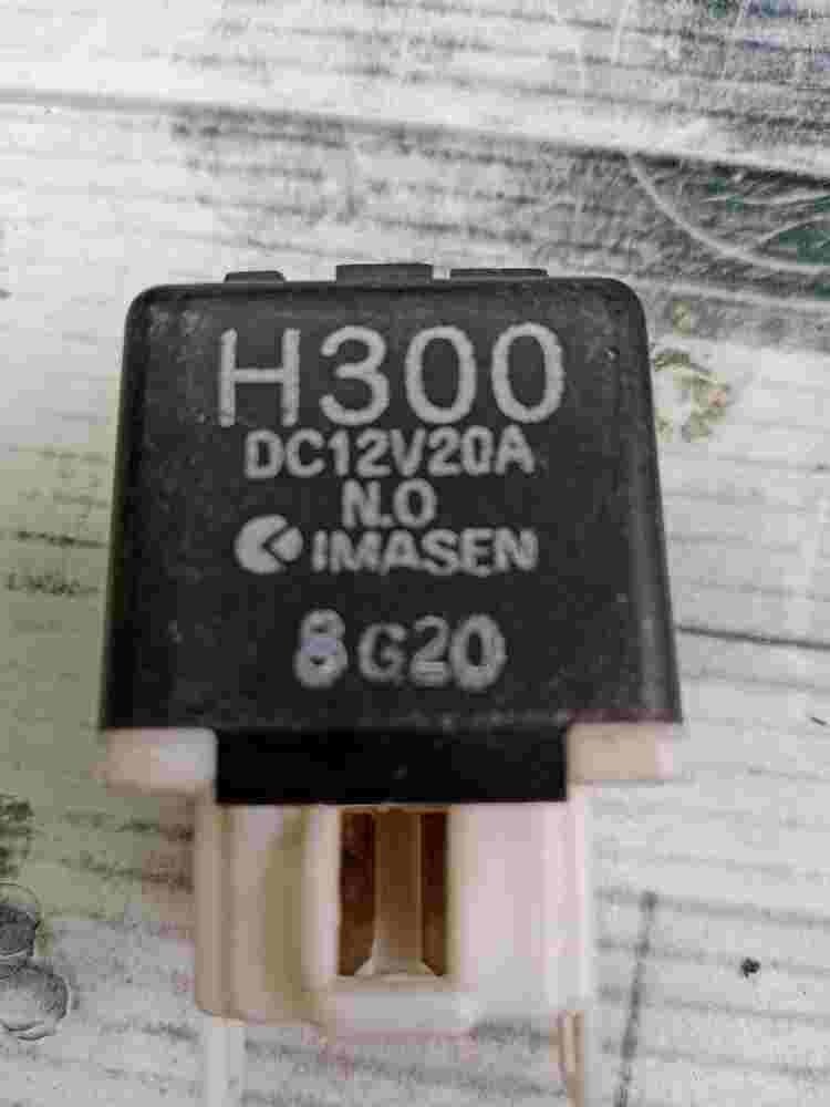 Relé Mazda 626 MX-5 H300 DC12V20A DC 12V 20A N.O Imasen 8G20