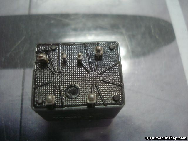 Relé SIEMENS V23076A3001C132 V23076-A3001-C132