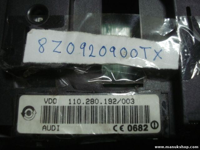 Cuadro de instrumentos Audi A2 VDO 110280192003 8Z0920900TX