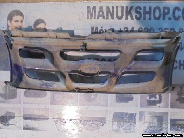 Parrilla rejilla frontal delantera Kia Sportage JA 2000-2004