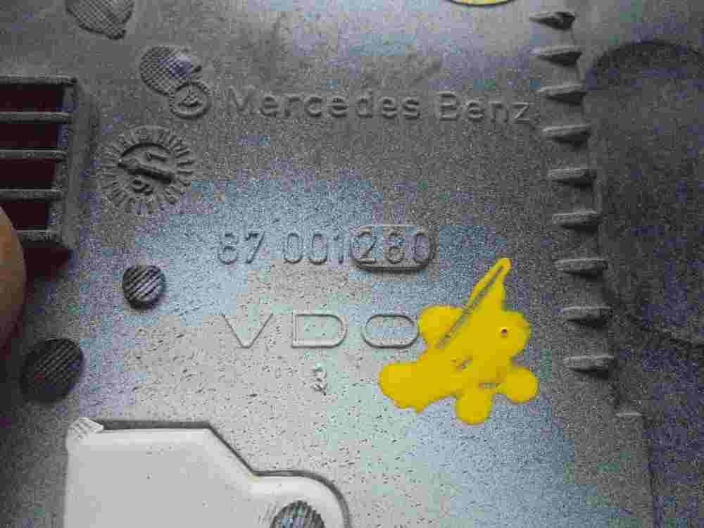 Esferas del cuadro instrumentos Mercedes-Benz W124 1245437421 VDO 110008316622