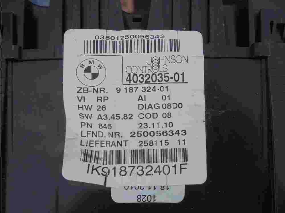 Cuadro de instrumentos BMW 120i Coupe IK918732401F 918732401 4032035-01