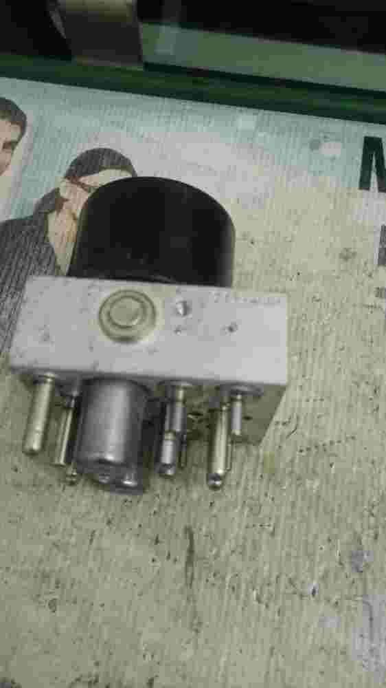 Unidad hidráulica del ABS Citroen C2 C3 Peugeot 207 9649028880 10020601014