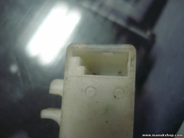 Amplificador de antena Renault 285900006R A2C53158504 5002989 113 OHM LFA 132