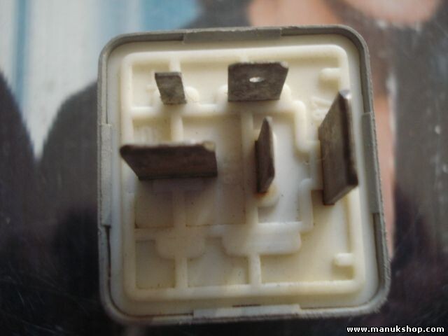 Niebla relé Audi 4D0 951 253 4D0951253 4D0 951 253 4DO951253 899309000 Nr.372