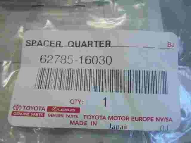 Distanziatore quarto Toyota Celica RAV4 (III) Corolla 6278516030 62785-16030