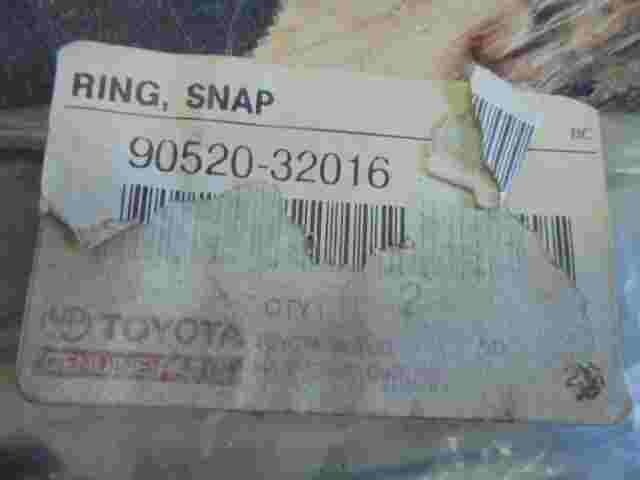 1 unidad Ring Snap Toyota Land Cruiser 9052032016 90520-32016