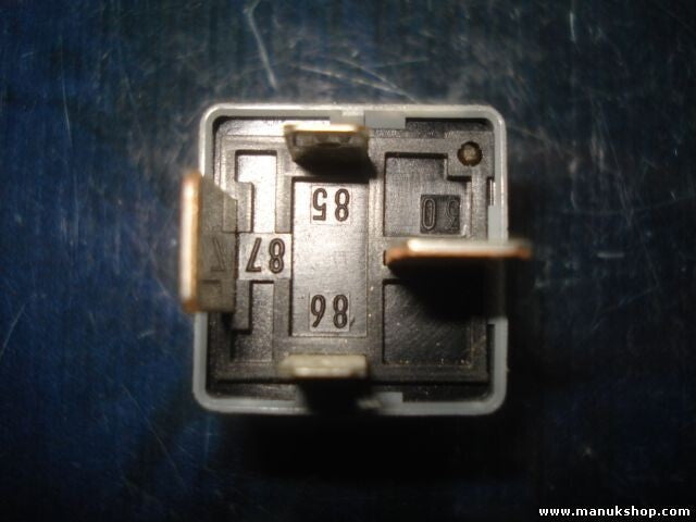 Niebla relé VW Volkswagen Nr.370 Audi 8D0951253 8DO951253 V23134J52X300